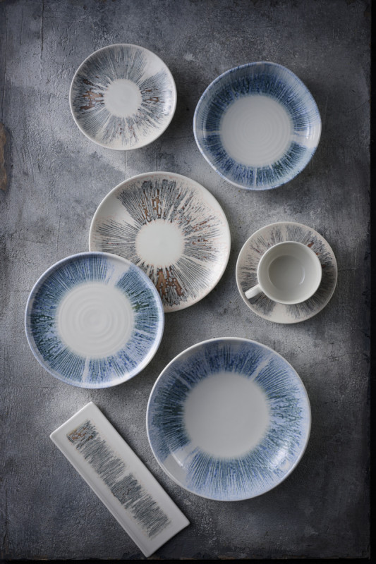 Assiette plate rectangulaire Blue porcelaine vitrifiée 35,5x18,9 cm Lyra Churchill